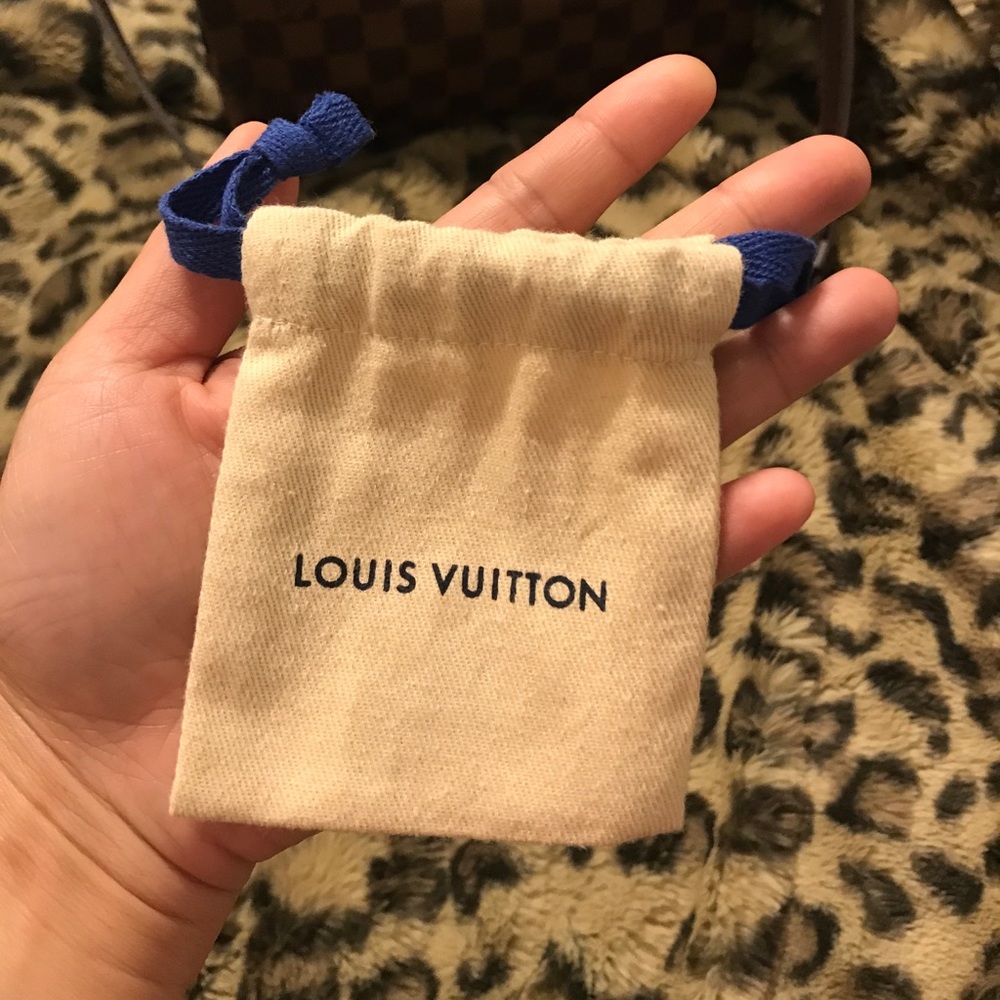 Louis Vuitton Drawstring bag